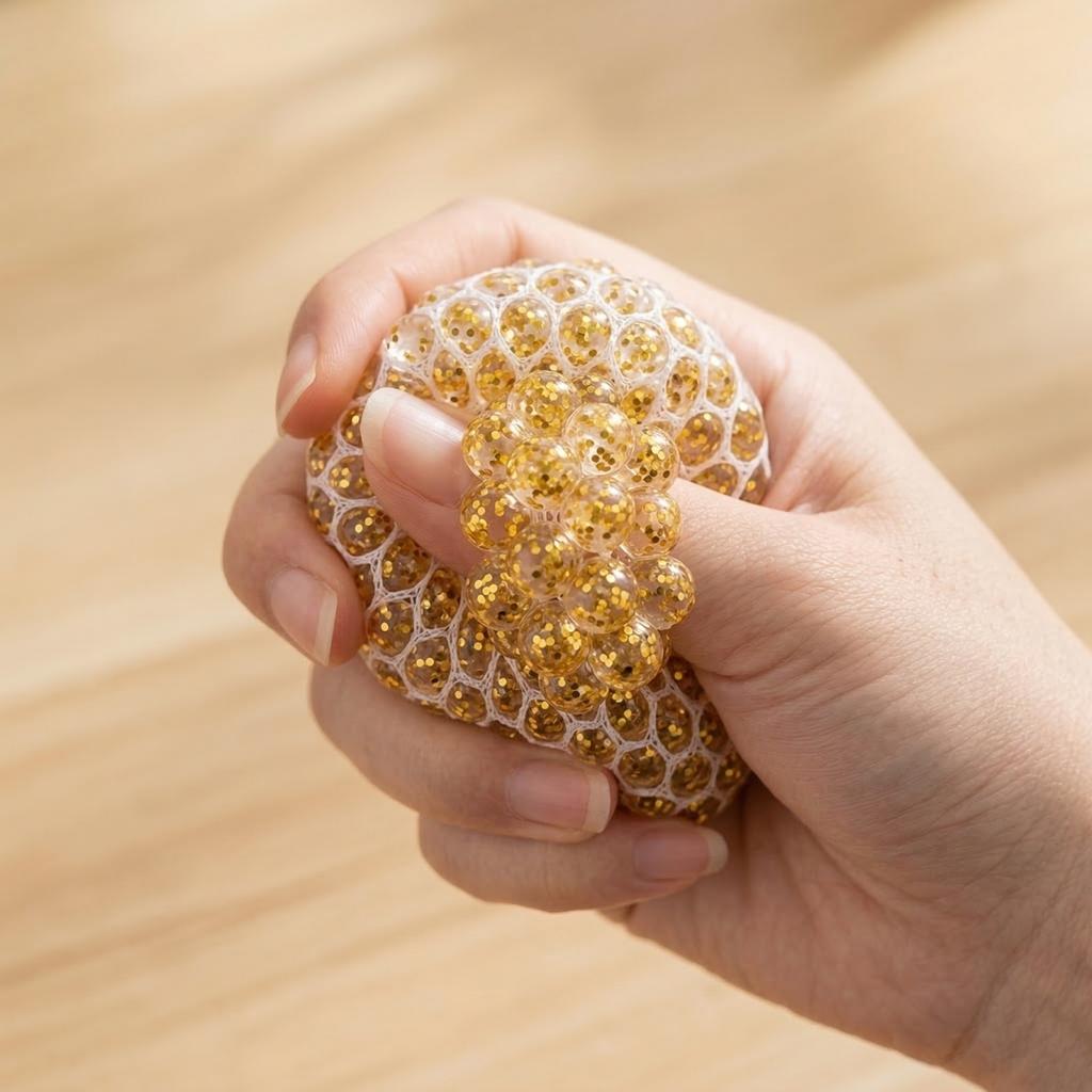 Mesh Soft Balls, Pressure-relieving Squeezing Grape Balls, Stress-relieving Balls (random Color)100ml