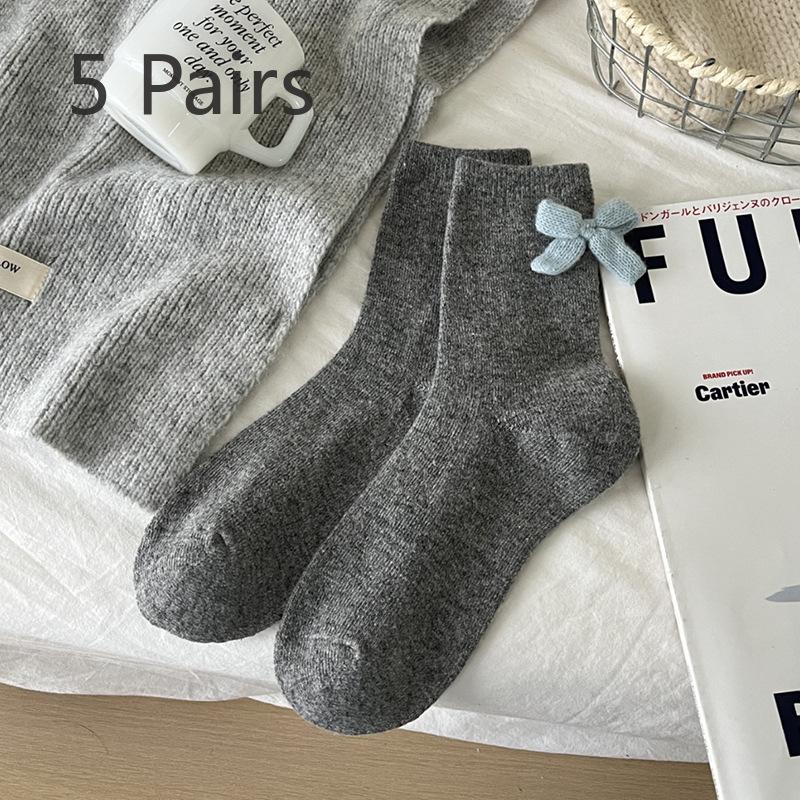 5 Pairs of Women's Autumn and Winter Sweat Absorbing and Warm Woolen Bow Mid  Top Stack Socks