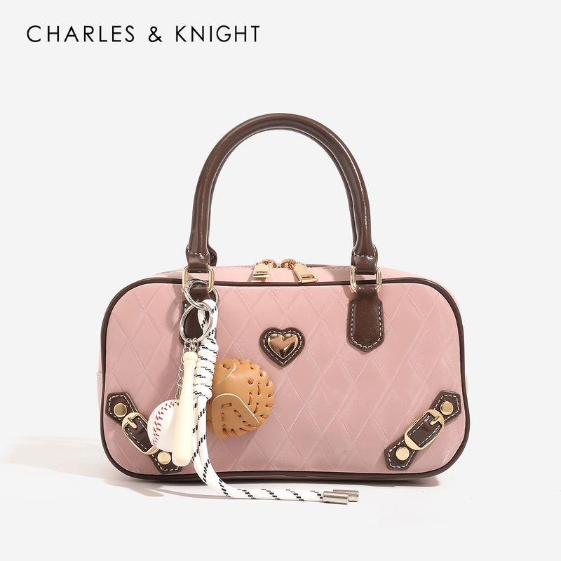 

Charles & Knight Rhombus Bowling Bag Women 2025 Summer New Niche Contrast Color Shoulder Messenger Bag Pink Free Hanging Ornaments