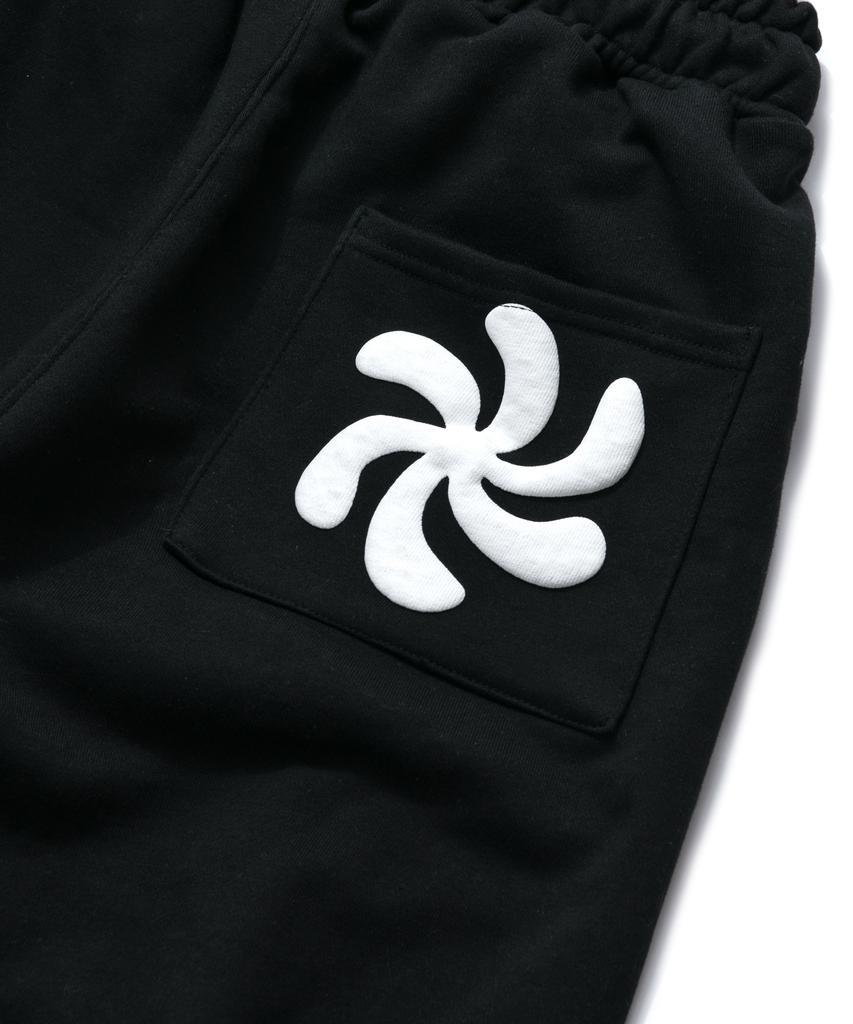 AMOU Spiral One Tuck Sweat Pants Black