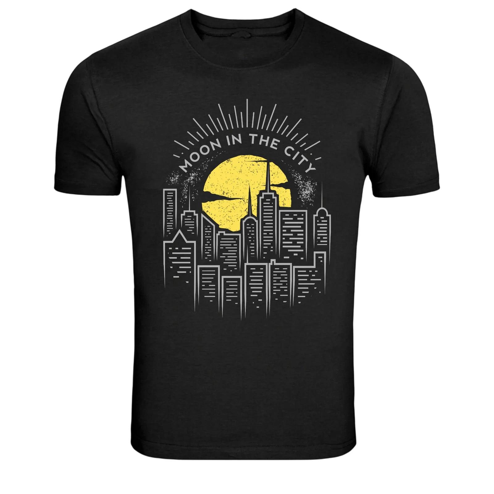 Moon In The City Skyline Night Graphic T-Shirt L