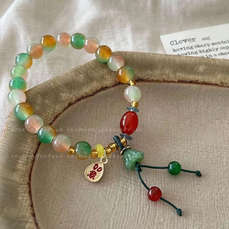 High-Quality Exquisite Sunstone Crystal Bracelet with Gold Sand Design for Women
