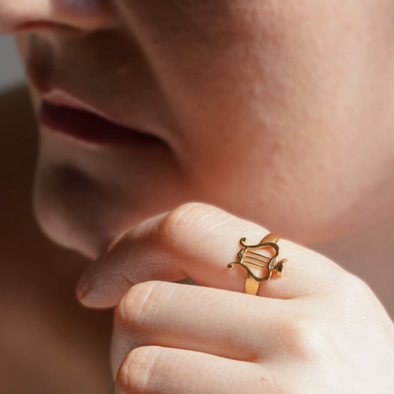 OVERGREY Lyra Ring - Gold