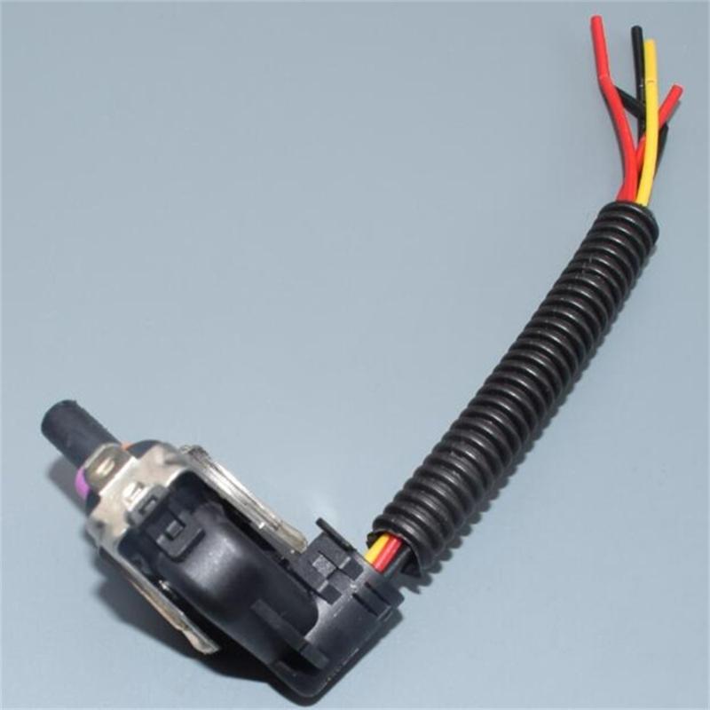 Wiper Motor Plug Generator Socket Wiring Harness Cable Connector 18242000000 Auto Replacement Accessories