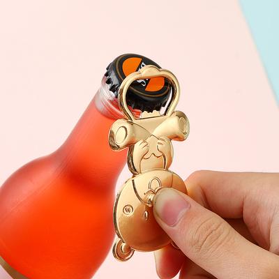 Creatieve Metalen Cartoon Beer Flesopener Draagbare Bierblikopener Wijnflesopener Buiten BBQ-opener Keukengereedschap