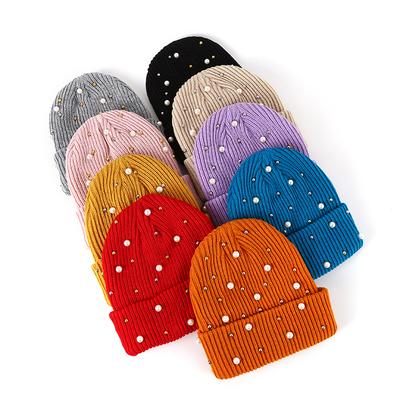 Chapeau perle chaud couleur unie automne et hiver chapeau tricoté à la mode chapeau en laine tendance pour femme avec rivet