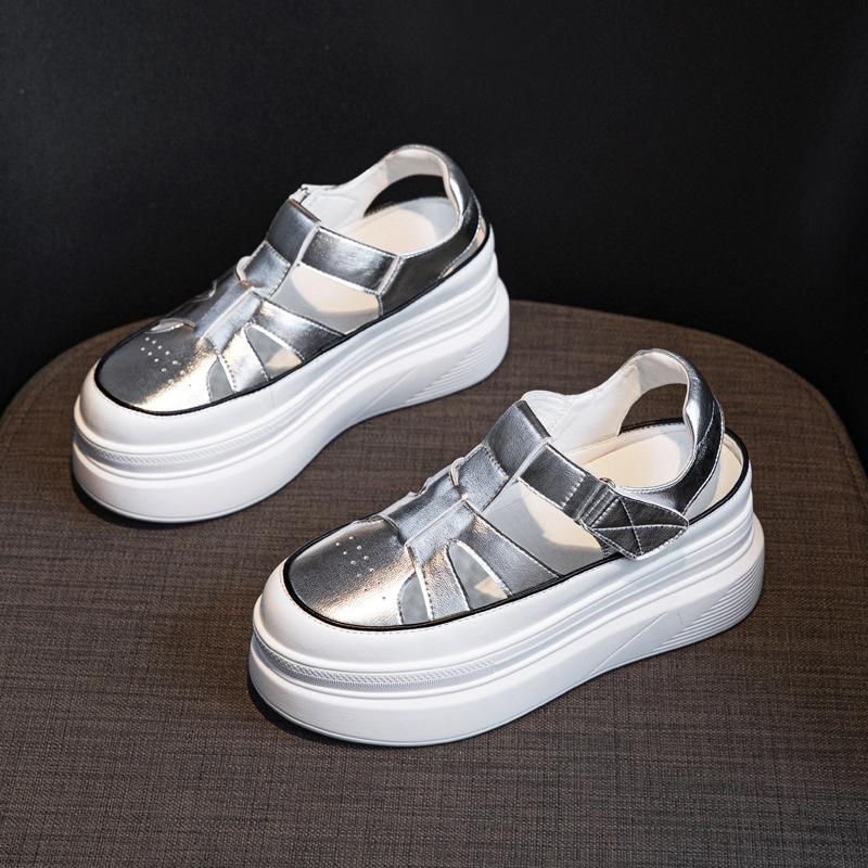 New Retro Women's Thick-soled Shoes with Hollowed-out Toe Caps and Versatile Height-increasing Shoes