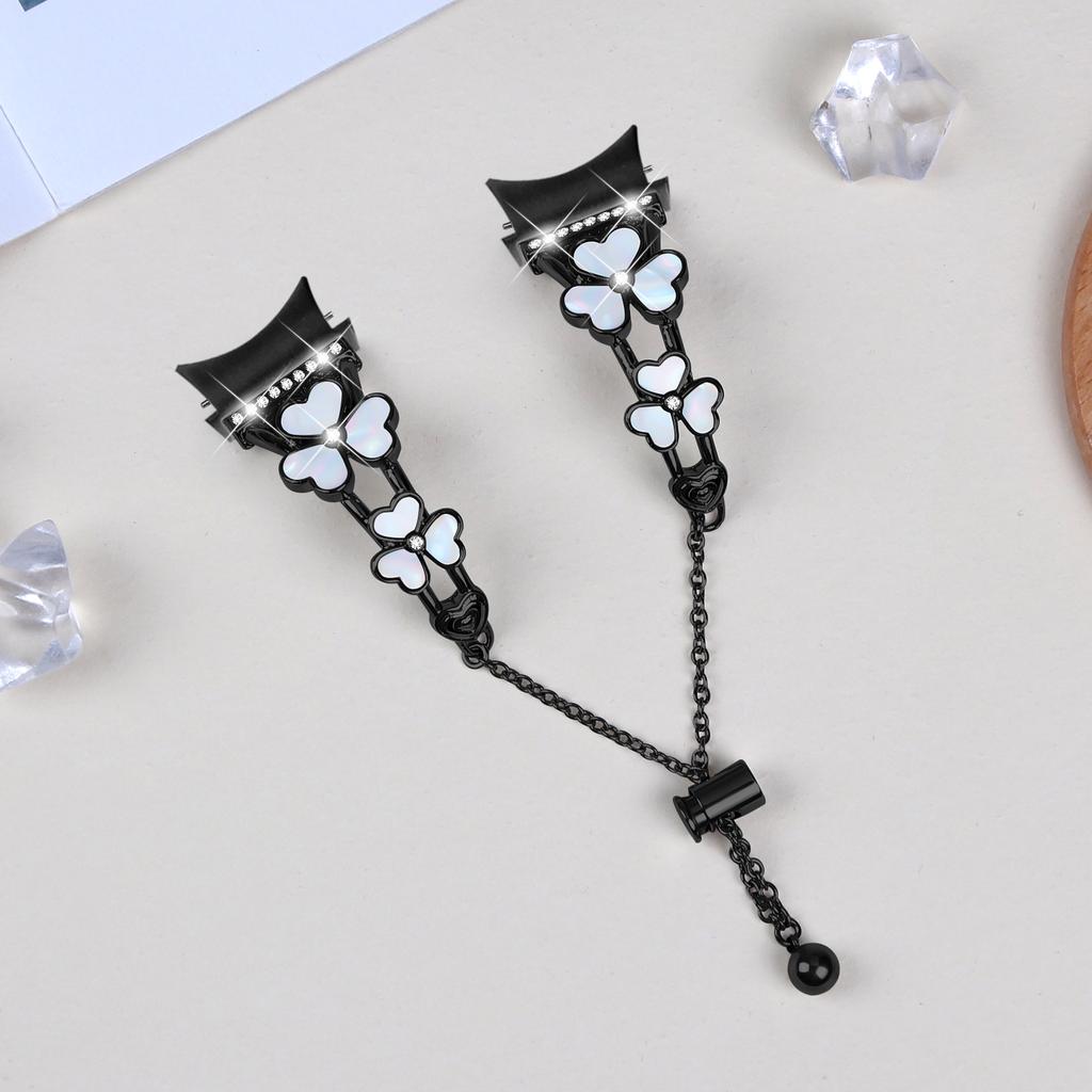 Watch Band with Connector for Samsung Galaxy Watch6 40mm 44mm/Watch6 Classic 43mm 47mm Heart Clover Decor Zinc Alloy Strap