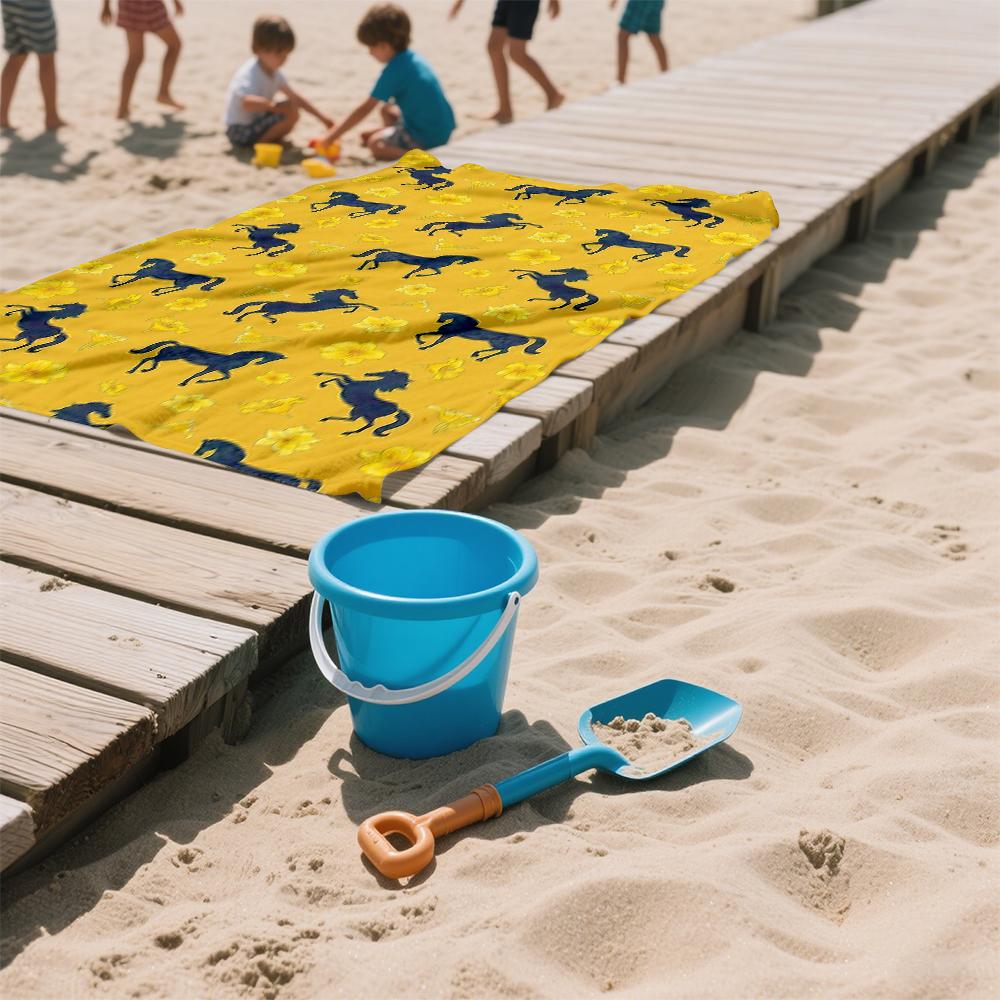 Vintage Horse & Flower Compact Travel Beach Towel Super Absorbent Sand Resistant, Microfiber for Swimming Camping Yoga