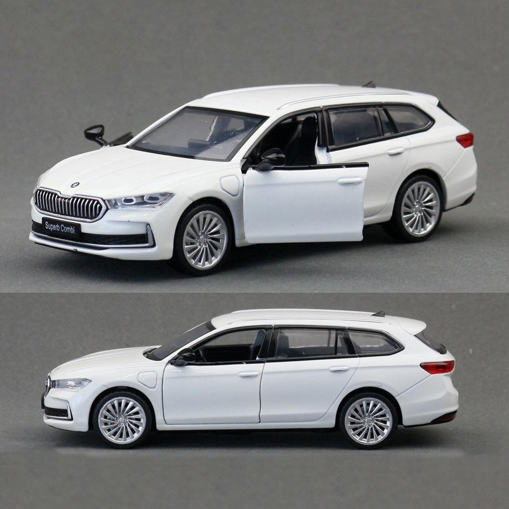 Cycr3 1:35 SKODA SUPERB Combi IV Legierung Kombi Automodell Diecasts Metall Spielzeugfahrzeuge Automodell Sound Licht Simulation Kinder Geschenke