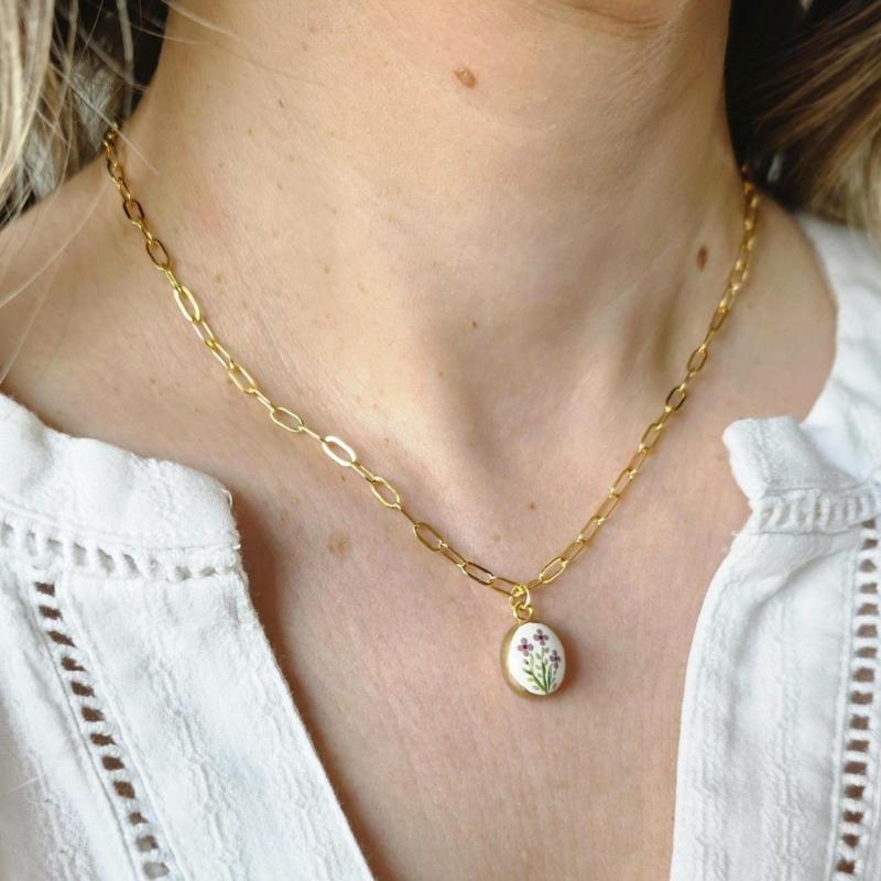 Adjustable Flower Pendant Necklace For Everyday Wear Dainty Handmade Clavicle Chain Fashion Jewelry Gift For Her