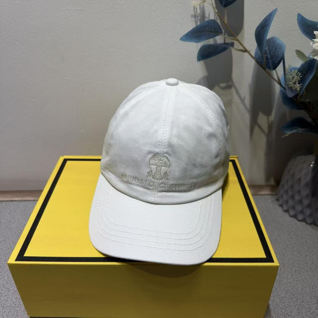 Japan and South Korea Soft Top Letter Embroidery Baseball Cap European and American Style Sunshade Big Head Circumference Windproof Four-season Cap V