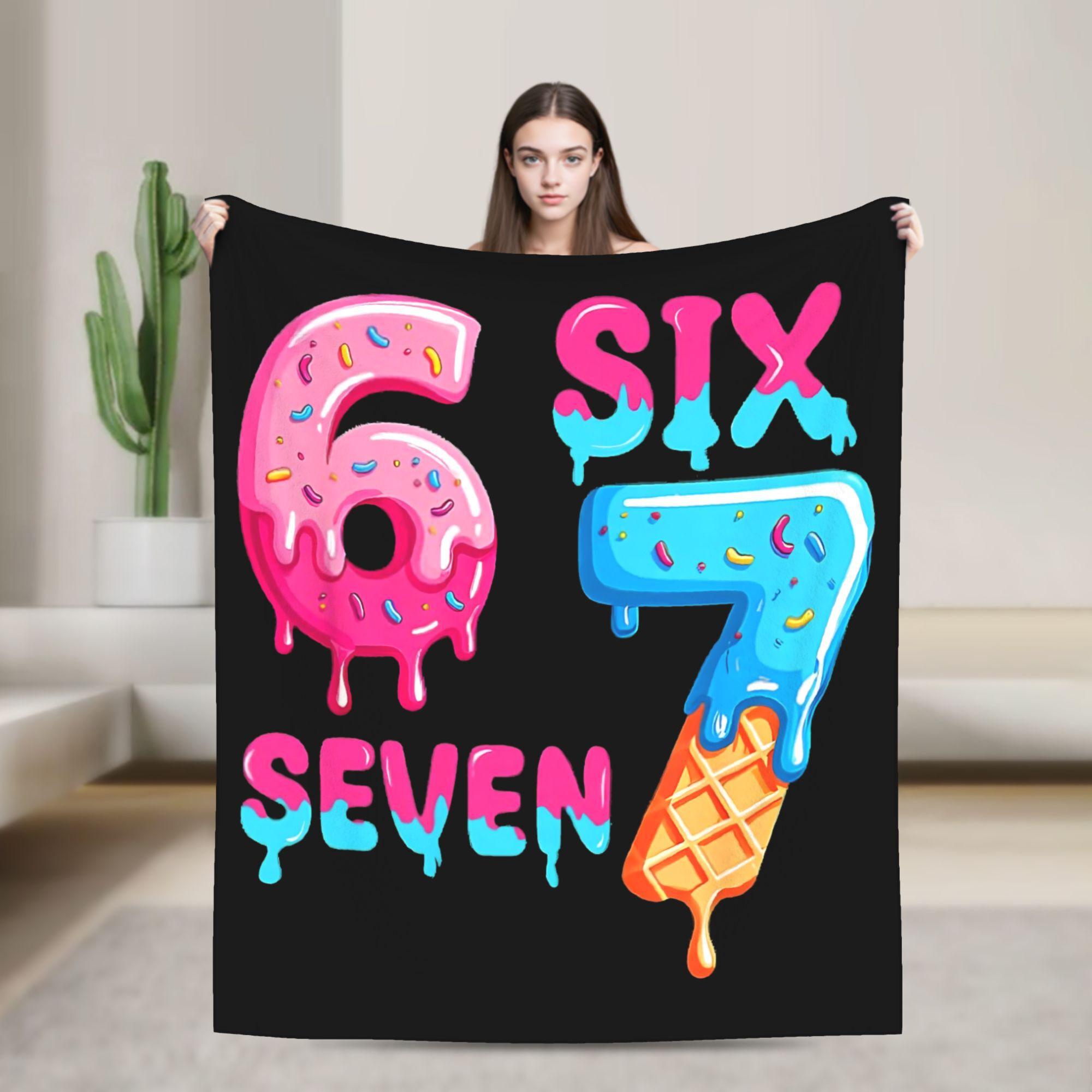 

Design 67 Soft flannel bedspread comfortable blanket suitable for all seasons interesting gift option Machine washable 75x100cm