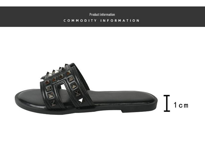 Chic Women's Rivet Slippers: 2025 Summer Fashion, Flat Bottom, Stylish Single Strap for Outdoors & Beach