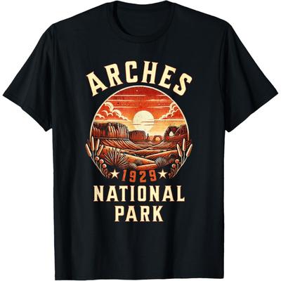 Arches National Park Utah - Nature Lover USA T-Shirt