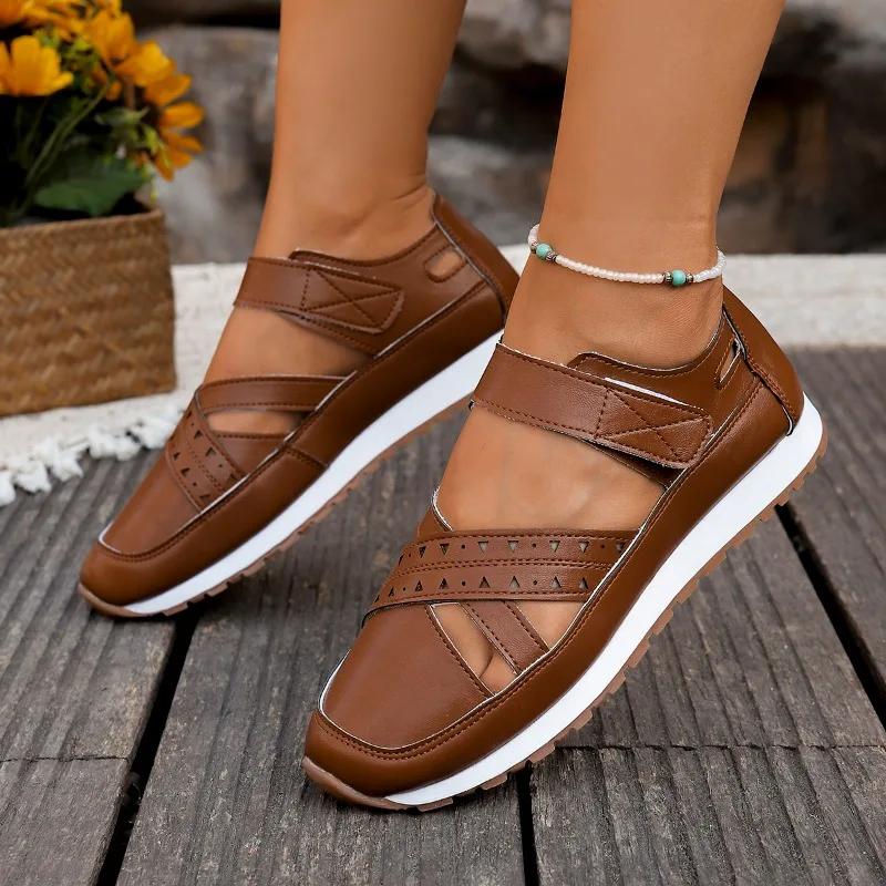 

2025 Closed Toe Women s Sandals Summer New Casual Plus Size Hollow Out Best Seller Comfortable Flat Low Heels Zapatos 43 коричневый
