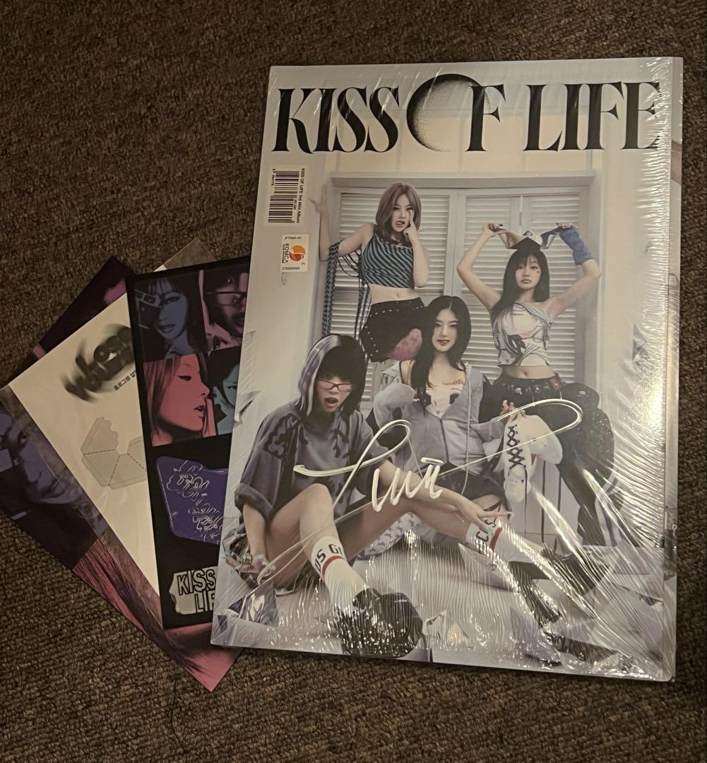 

[USED] Kiop Lose Yourself Julie Autographed CD (No Trading Card)