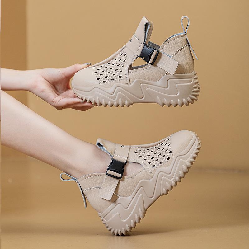 Live Broadcast Explosion Spot a 2025 Sports Sandals Children Spring and Summer Leisure Breathable Factory Hollow Women's Shoes