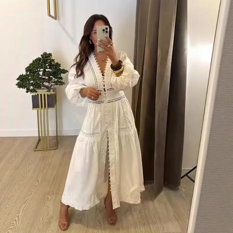 Women's European American Lace Trim V-Neck Long Sleeve Dress