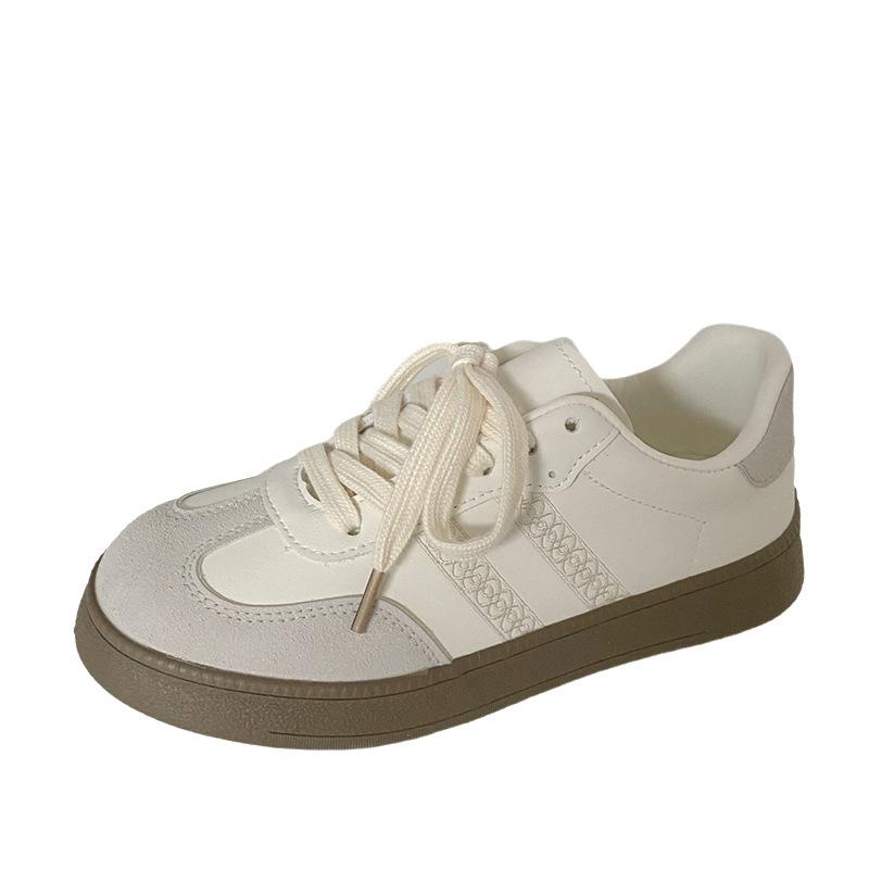 

6394 leather surface German training shoes women s shoes 2024 new niche retro super hot little white shoes casual flat baseplate shoes 40 бежевий