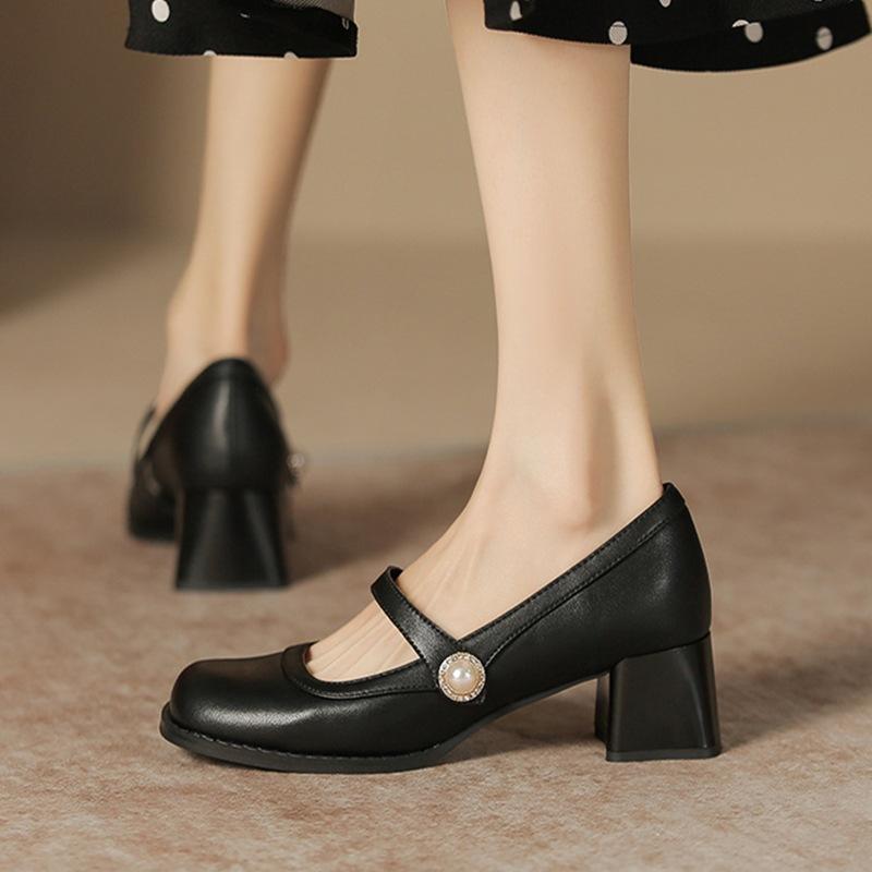 Mary Jane shoes women's new spring 2025 fashion versatile women's shoes square head thick heel one-word buckle British style women's shoes
