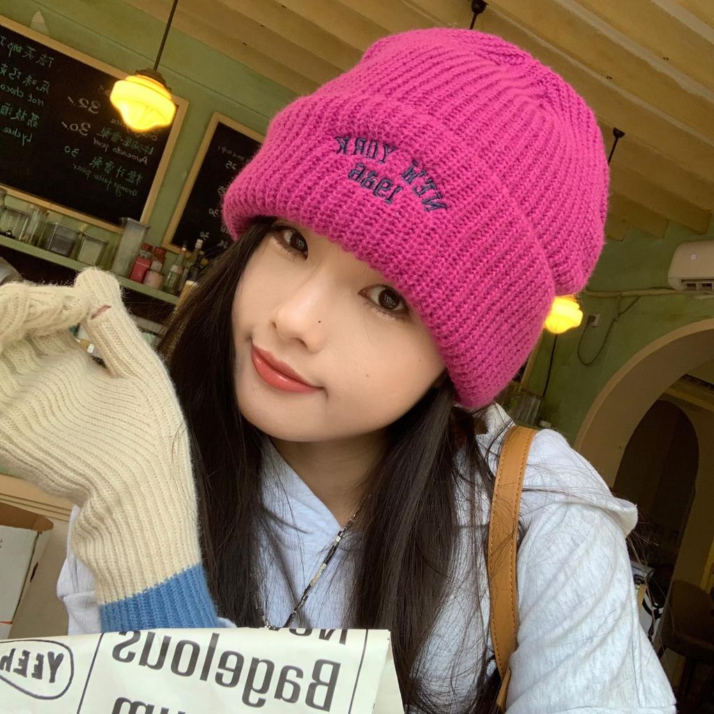 Fashionable Knitted Hat Autumn and Winter Style Thickened Warm Big Head Circumference Showing Face Small Wool Hat Pullover Ear Protection