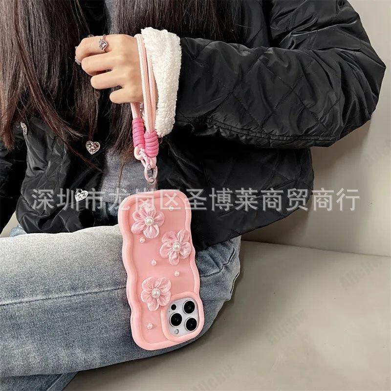 Pearl lace flower iPhone17 for 15promax iPhone case 13 temperament 11 anti-drop bracelet