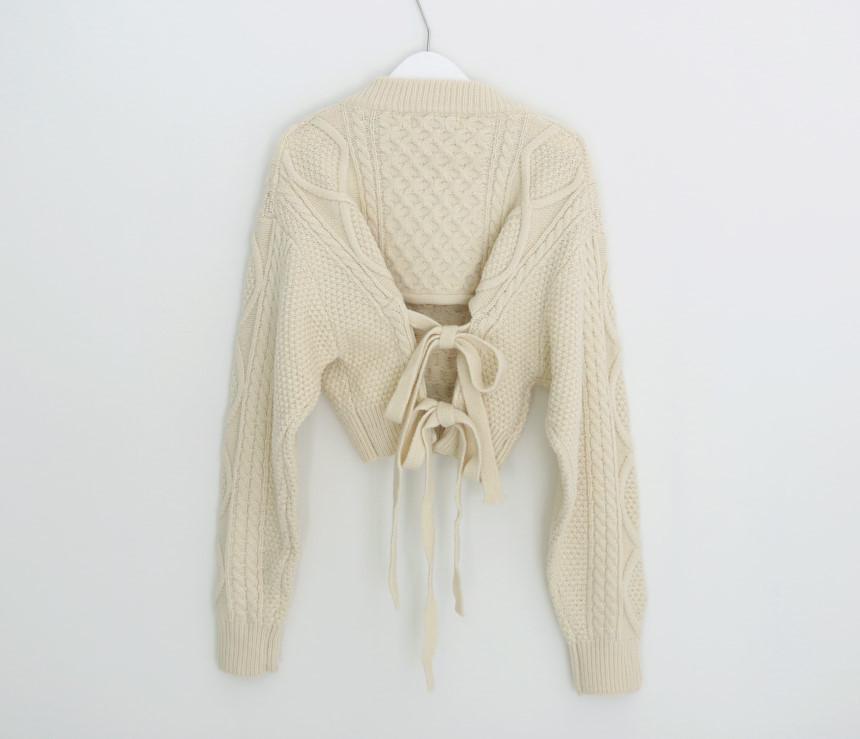 Retro V-Neck Knit Sweater with Back Tie – Stylish Autumn/Winter Women's Fashion