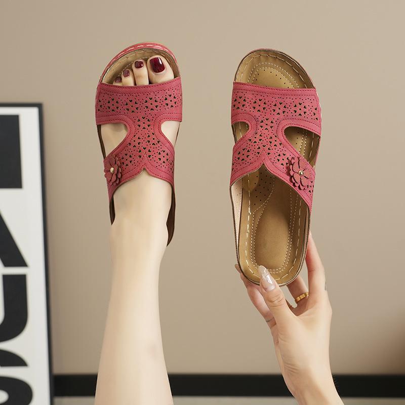 2025 Summer New European and American Flower Sewing Thread Solid Color Light Mouth Round Head Casual Fashion Women's Shoes Slope Heel Cool Slippers