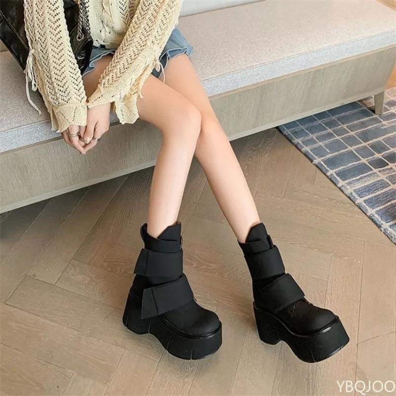 Stivali Corti da Donna Nuovi Autunno Primavera Taglia Piccola Suola Spessa Aumenta Altezza Stature Piccola Suola in Spugna Dimagranti Stivali da Donna
