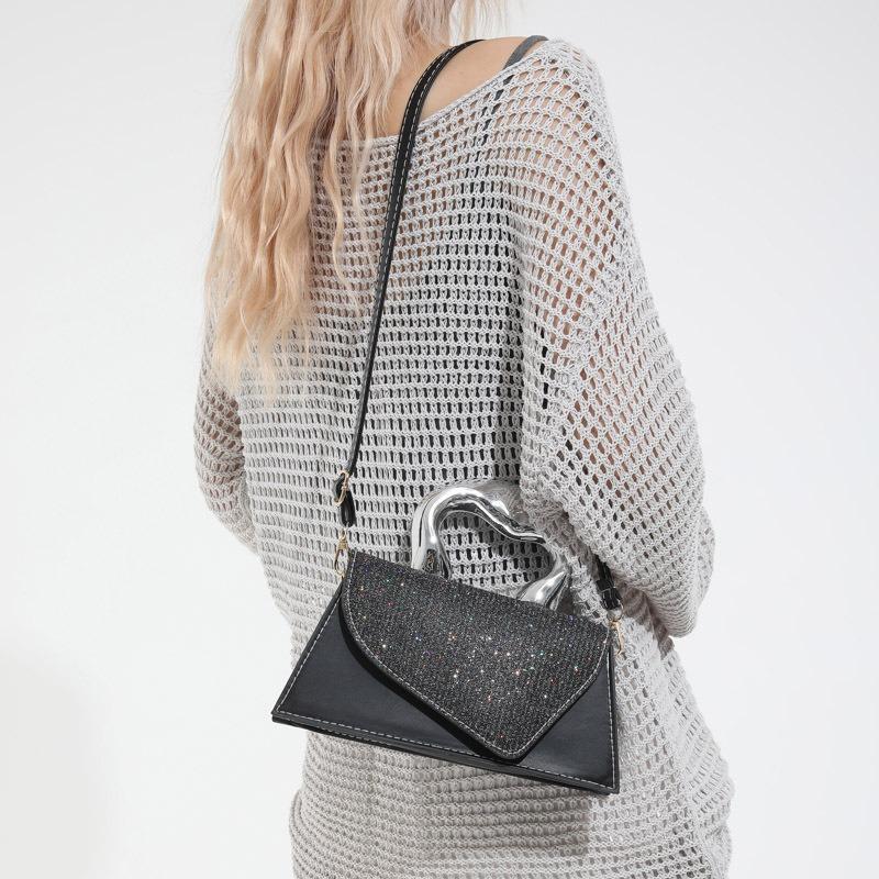 New splicing hypotenuse summer new casual contrasting metal portable small square bag shoulder bag women