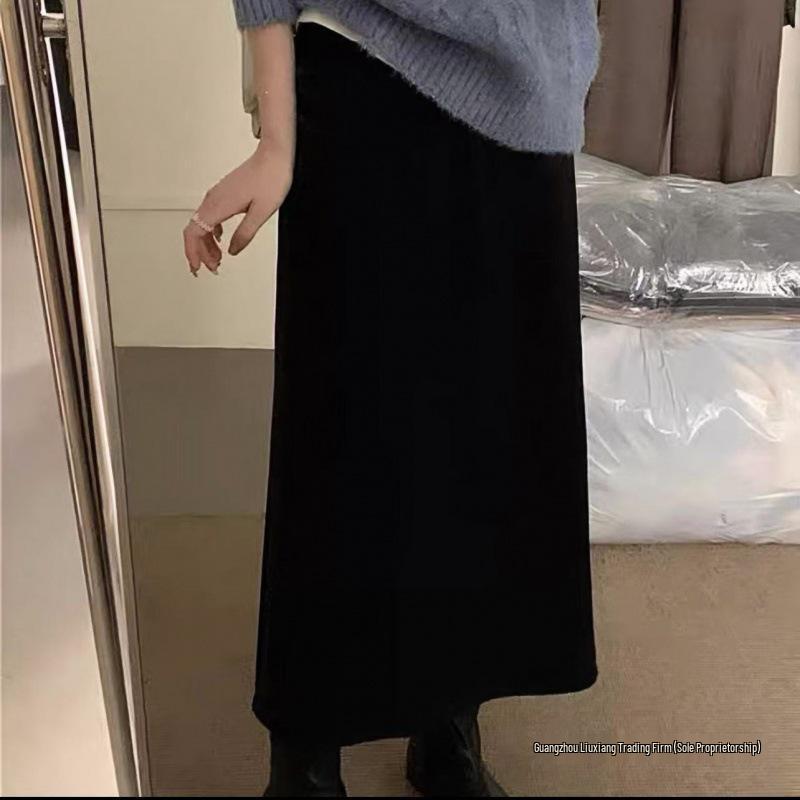 Cord-Samtrock mit hohem Bund - Herbst/Winter Kollektion 2024, Schlankmachend, Mittellang, mit seitlichem Schlitz