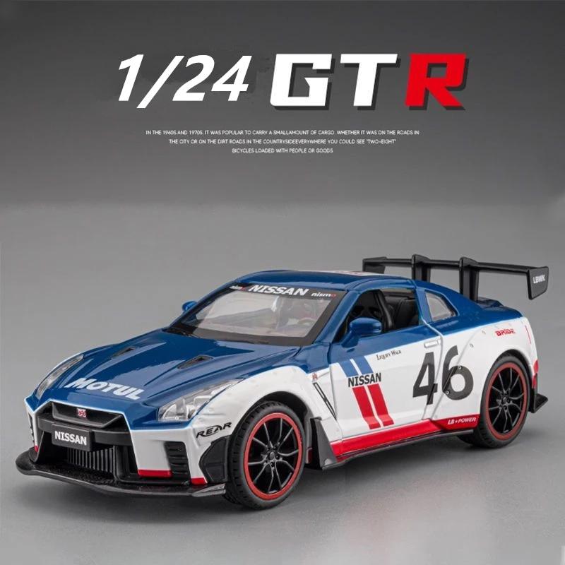 1/24 Scale Nissan GTR Diecast Car Model Toy, Pull Back Toy Vehicle with Sound and Light for Kids Toddler Boys Girls Gift Collection