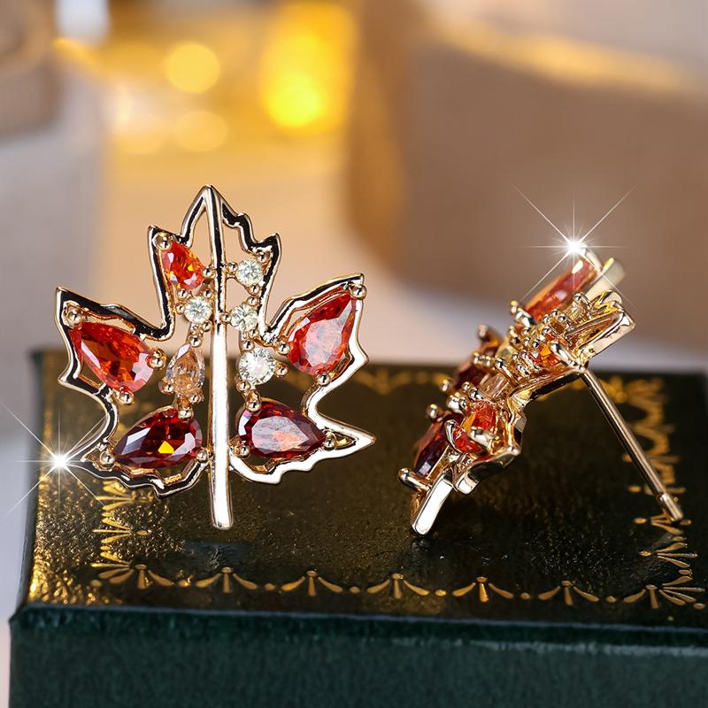 Modische rote Ahornblatt-Ohrstecker für Frauen, Kristallblätter, Vintage-Temperament, Ohrringe, Zubehör