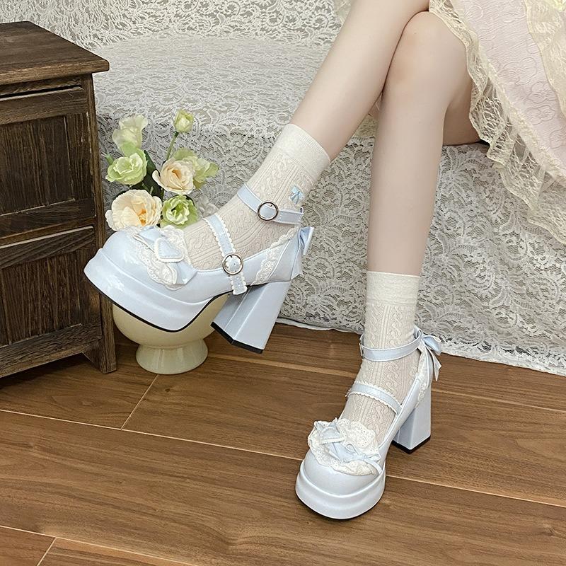 Söta och gulliga lolita högklackade skor damtjockklackade lo-skor ny uniform lolita mary jane små läderskor