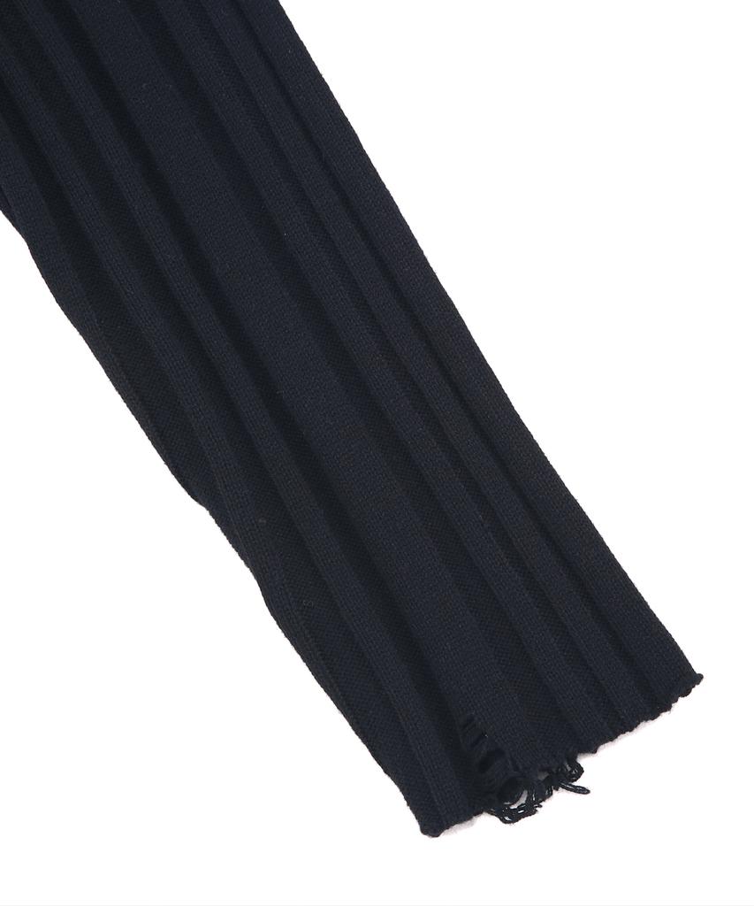 IL CORSO Grunge Ribbed Round Neck Knit Black