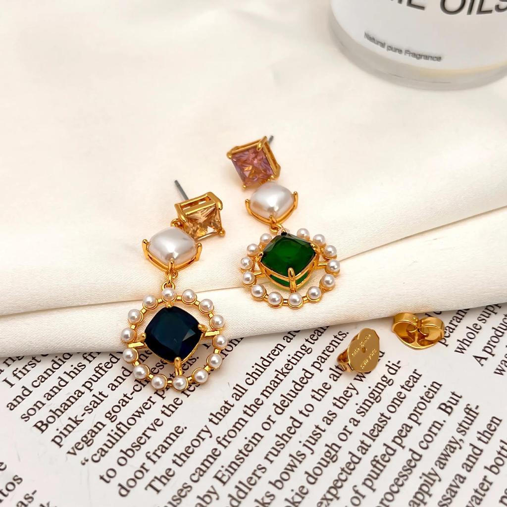 Elegant Asymmetrical Vintage Zircon & Pearl Stud Earrings