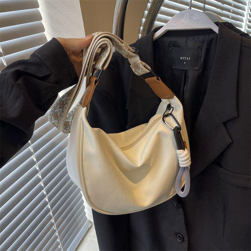 Women's 2025 Fashion Casual Dumpling Bag - Versatile High-End Crossbody