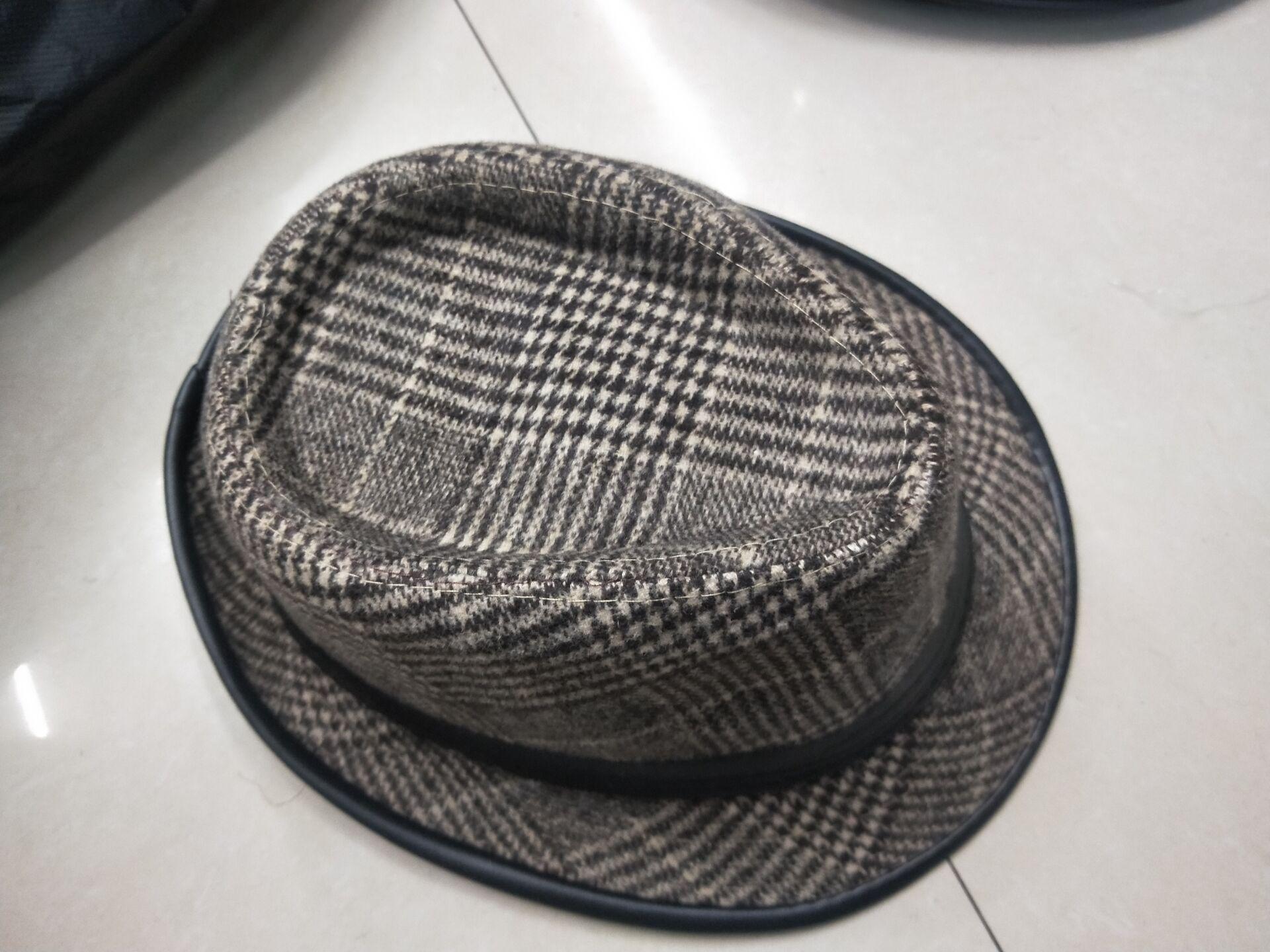 

Мужская фетровая шляпа федора черного цвета в корейском стиле - британская джазовая шляпа для весны и осени L (58-60cm)