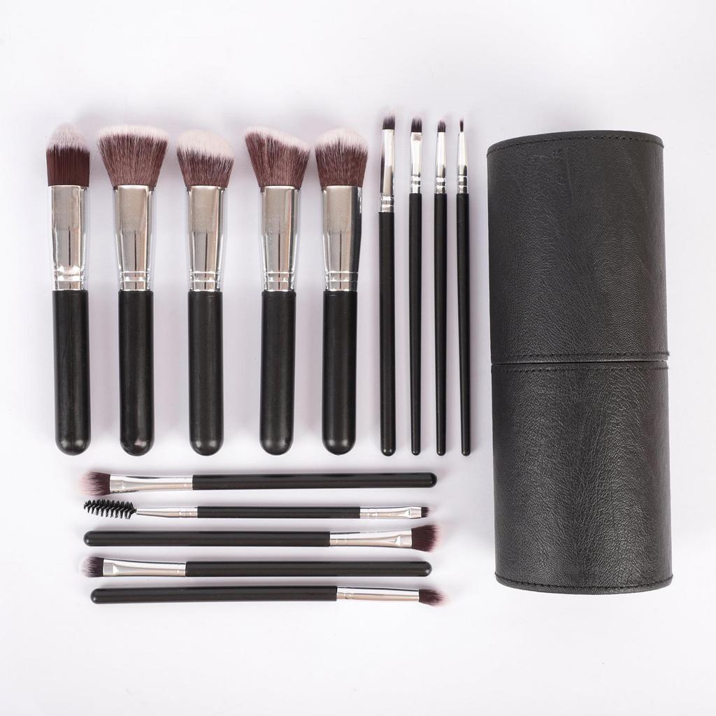 14-Piece Long-Handled Makeup Brush Set: Includes Blush, Eyeshadow, Powder, and Foundation Brushes