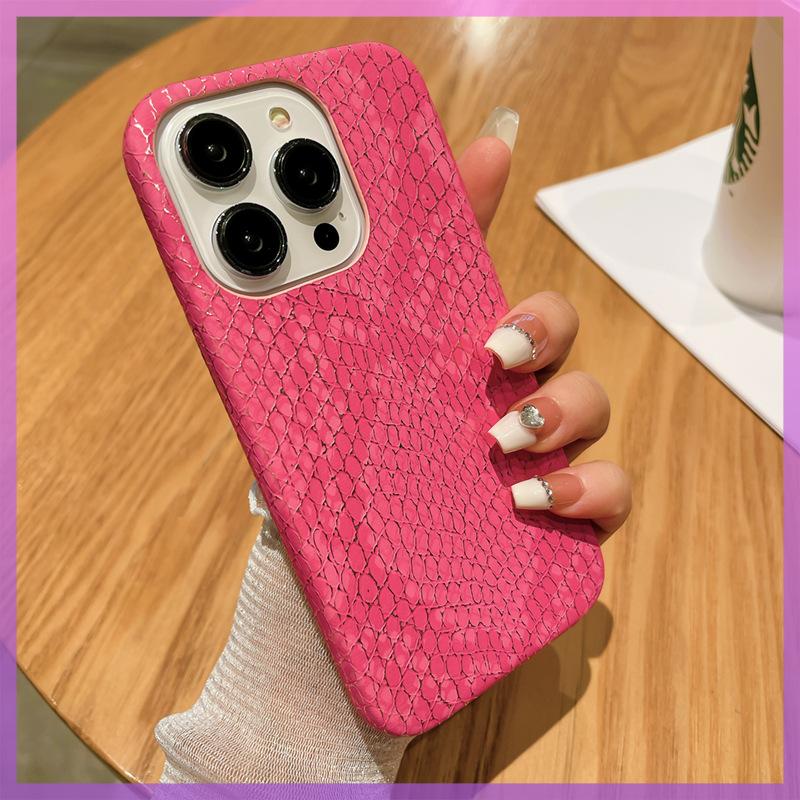 

The Gold Thread Snake Pattern Is Suitable for Apple 13 Phone Cases, Iphone14promax Half-case Ip12 Anti-drop 11pm Protective Case iPhone 7/8 Universal