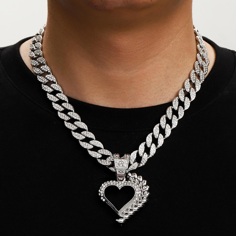 TEMU Hot Selling Love Alloy Pendant Hip Hop Personalized Design Cuban Chain Trendy Men's Necklace