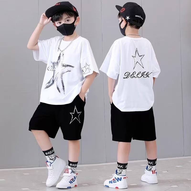 Summer set children s fashion letter short sleeved T-shirt and shorts 150