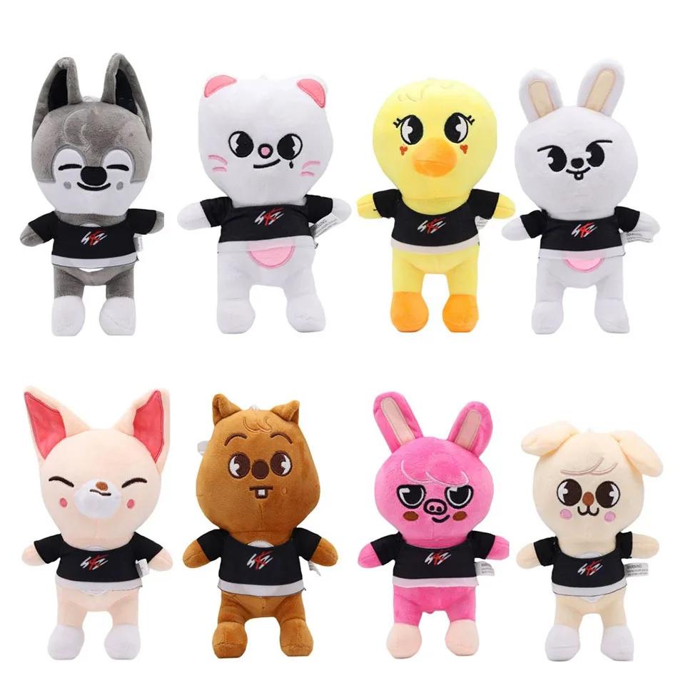 20cm Skzoo Plush Toys Stray Kids Cartoon Stuffed Animal Wolf Chan Plushies Doll Cute Companion Adults Fans Gift for Cuddly Fluffy Huggable Kawaii