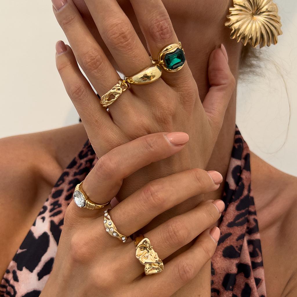 Jewelry personalized light luxury diamond ring set retro niche design women's ring