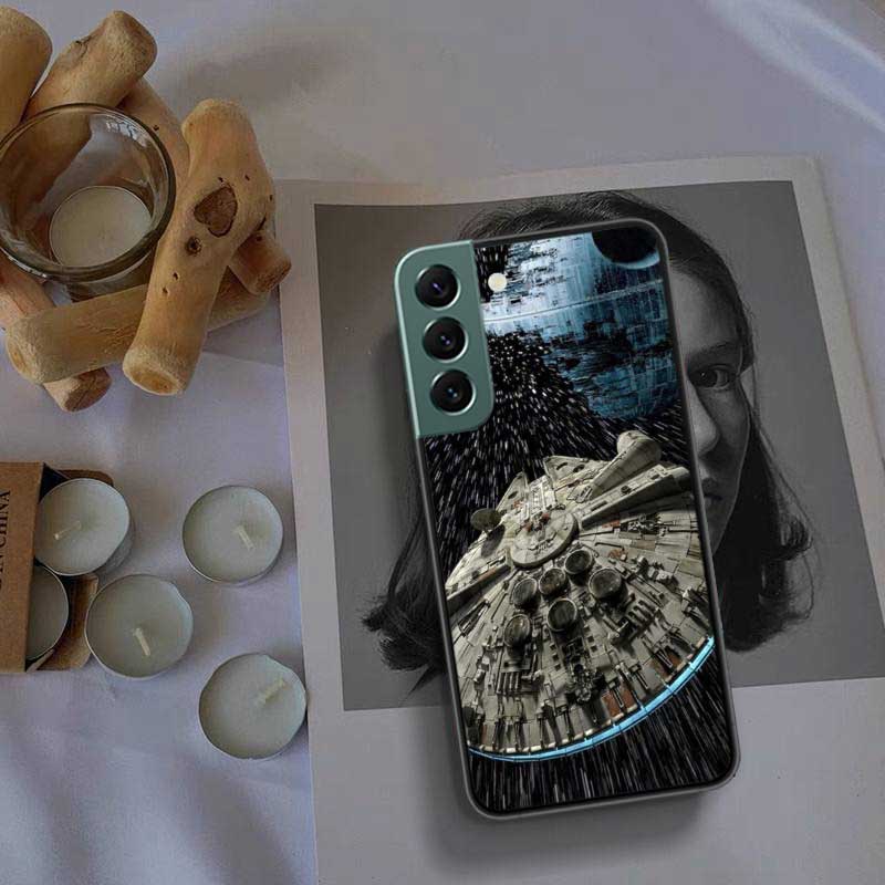Millennium Falcon In Space Phone Case For Samsung Galaxy S22 S25 Ultra S21 S10 Plus S25Edge S20 S23 S24 FE S10E Cover Silicone S
