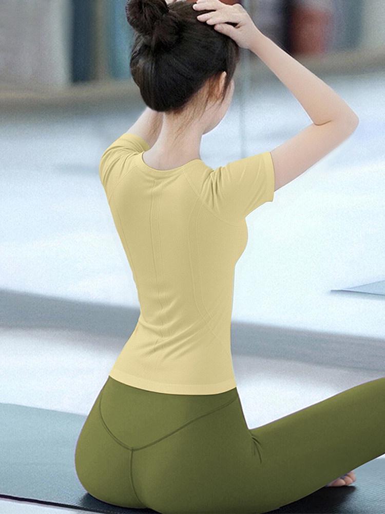 

Women s 2026 New Pilates Yoga Set: Stunning Short Sleeve Fitness Top, High Value Slimming Design S (80-100 cm)