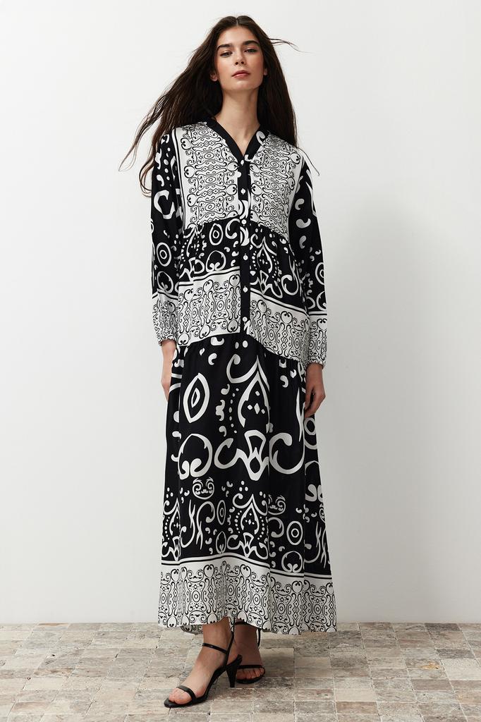 Women's Hijab Dress New Season Fashion Fuchsia Shawl Patterned Button Detailed Woven Dress