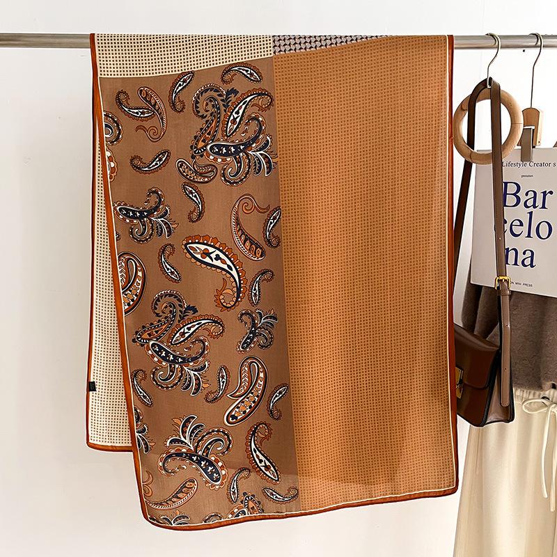 New Retro Paisley Print Fashion Silk Scarf Women Autumn Winter Warm Shawls Luxury Wraps Lady Windproof Scarves Foulard Bufandas
