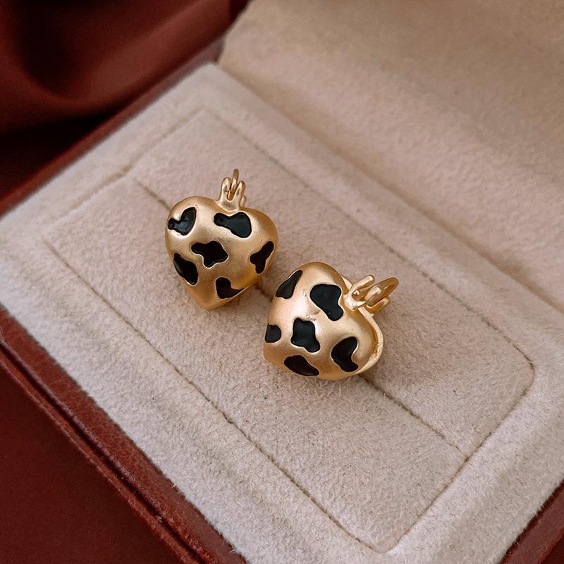 Planet Letter Silver Needle Earrings Niche Stud Earrings Light Luxury High Sense Versatile Earrings